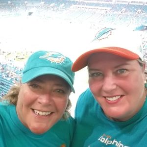 Meet your Posher, Renee